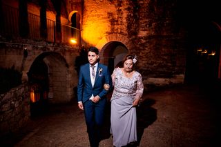 TRAJE DE NOVIO PROTOCOLO