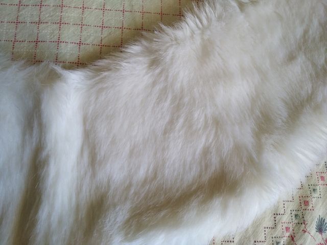 Estola blanca Aire Barcelona Novia