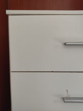 Se vende cajonera blanca