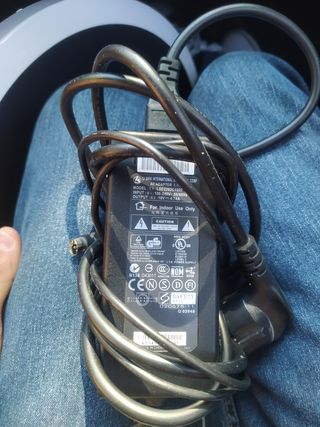 Mando y fuente alimentación thomson