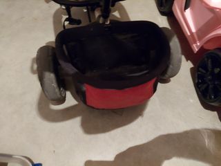 Carro triciclo paseo infantil