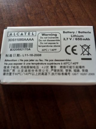 Cargador y batería móvil Alcatel