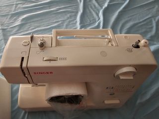 Máquina de Coser(SINGER)