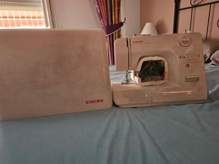 Máquina de Coser(SINGER)