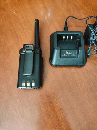 Walkie-talkie ICON IC-V90