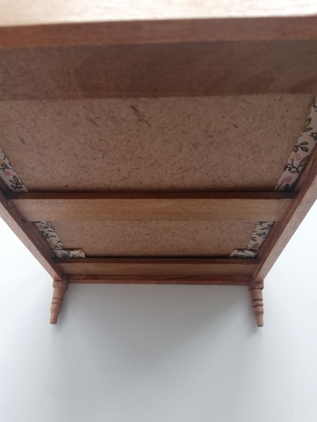 Cama de Madera Casa Rústica 1:12