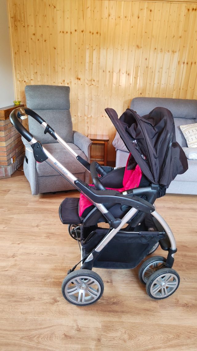Cochecito + Maxi-Cosi + sillita.