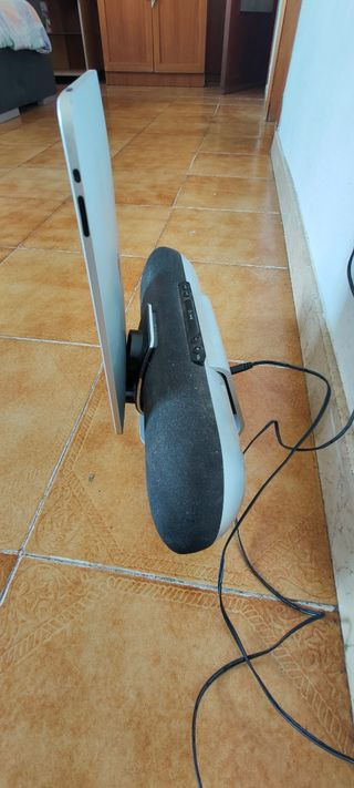 iPad 1 con altavoz original