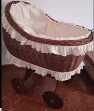 cuna artesanal bebé