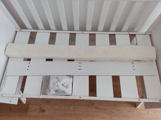 Cuna madera y colchón