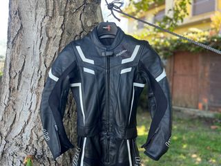 Traje Moto Cuero Mujer - Dos Piezas