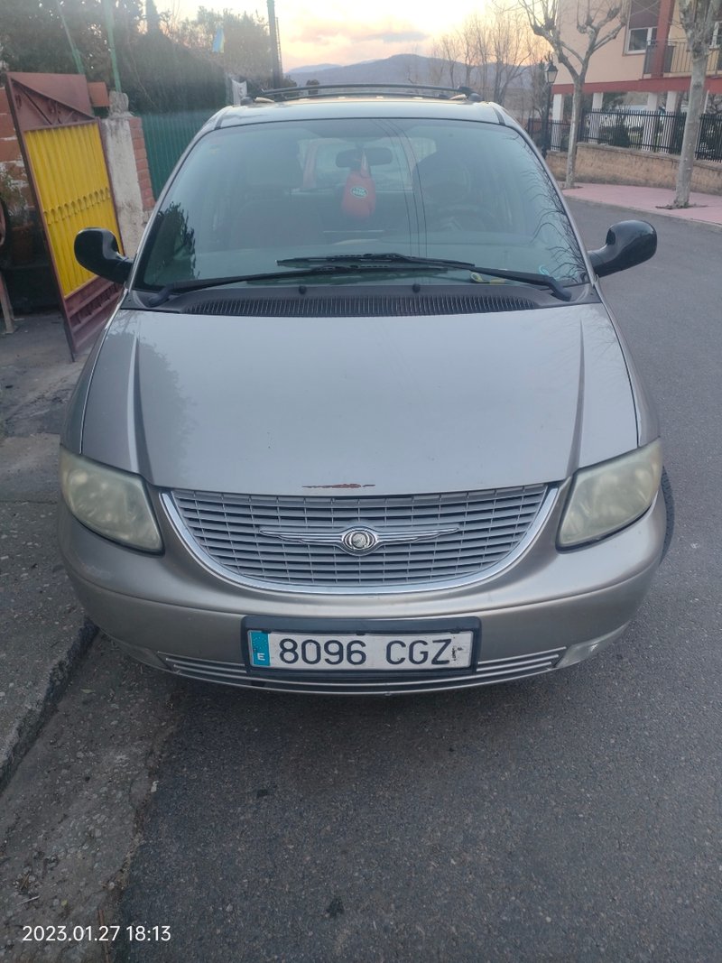 Chrysler Voyager 3.3 V6 Daimlerchrysler original - foto 1