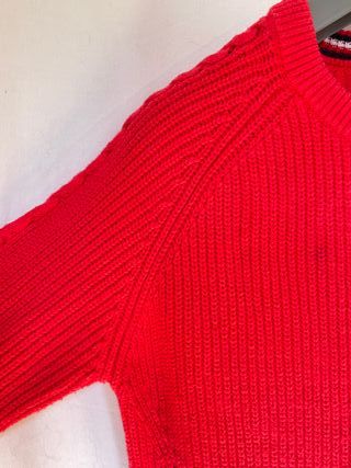 Tommy Hilfiger = jersey rojo = talla S amplia 