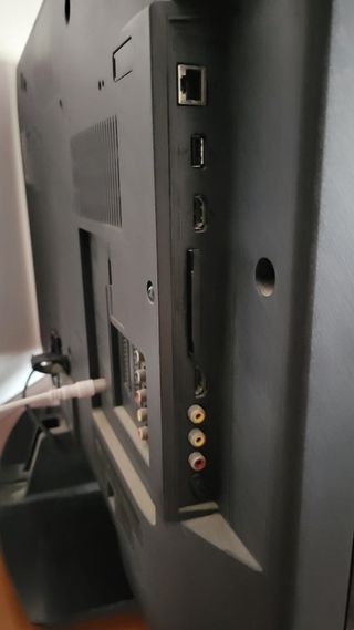 Oferta: TV SONY KDL-32V5500 32 pulgadas+regalos