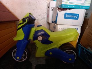 Moto correpasillos para niños, niñas
