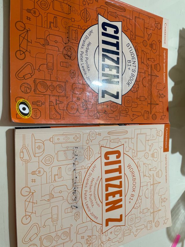 libro de texto y workbook