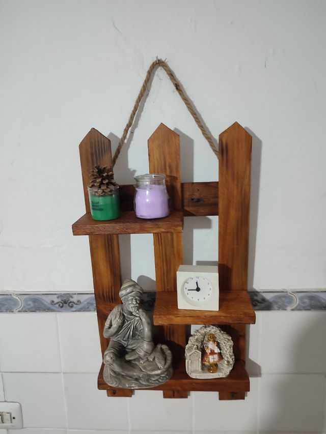 ♻️ ESTANTERÍA ESTILO RÚSTICA