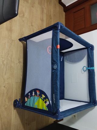 Parque cuadrado asalvo