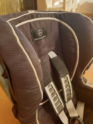 Silla coche bebé Mercedes Benz
