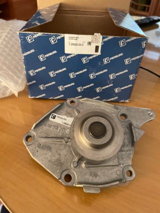 Bomba de agua 1.5 dci