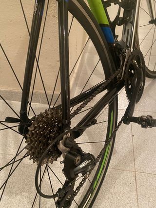 bicileta scott carretera