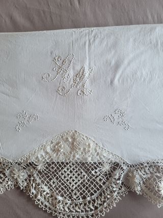 Juego sábana antigua