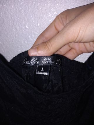 Camiseta negra veraniega
