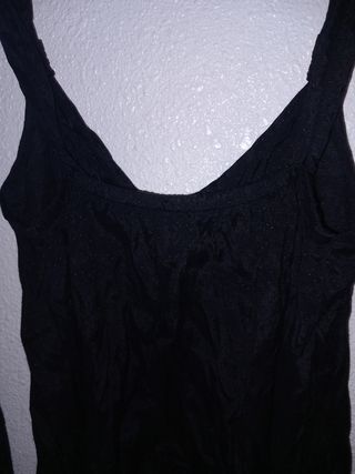 Camiseta negra veraniega