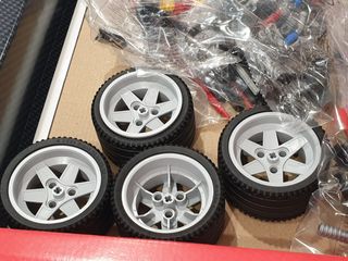 RACERS LEGO FERRARI 1:10 NUEVO EN BOLSAS CERRADAS