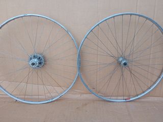 Llantas carretera clásicas