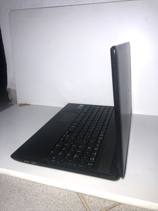 Acer Aspire 5742 (i3)