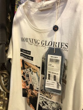 ropa nueva con etiqueta y sin 