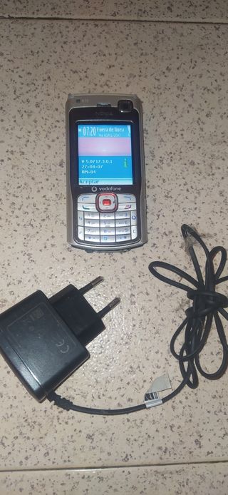 Movil libre...NOKIA N70...funcciona,tiene cargador