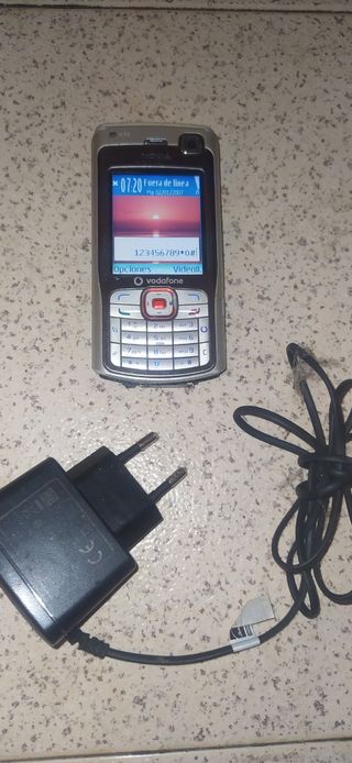 Movil libre...NOKIA N70...funcciona,tiene cargador