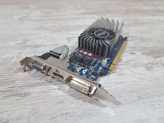 Nvidia GT 530 1GB DDR3 (ASUS)