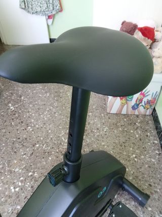 Bicicleta estática DOMYOS ESSENTIAL