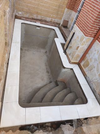 Construcción piscinas ; gunitado