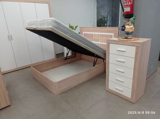 HERMOSO CONJUNTO DE DORMITORIO/NUEVO