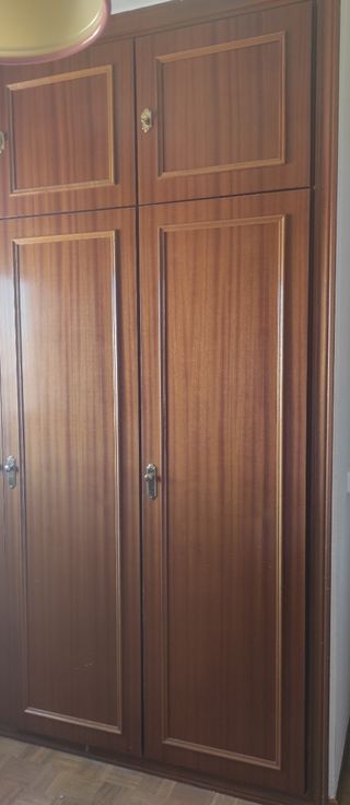 Puertas para armario empotrado madera.
