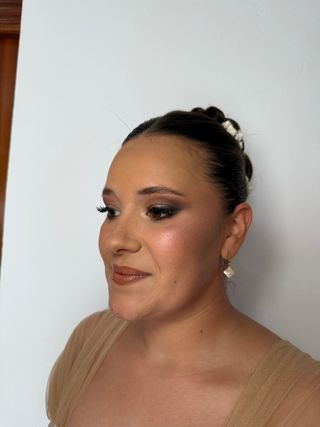 MAQUILLADORA SEVILLA