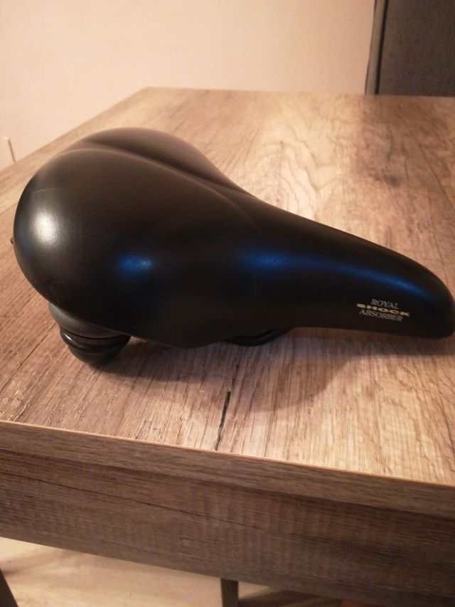 Sillín de bicicleta ajustable