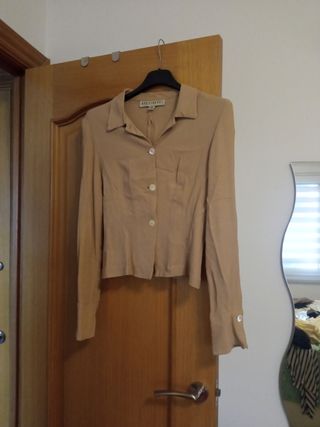 Americana de Zara piel