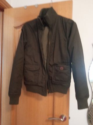 Americana de Zara piel