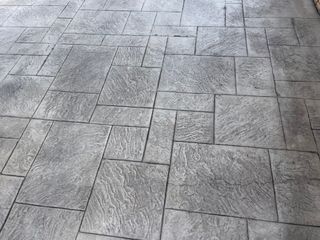 Hormigon impreso fratasado y vertical