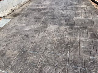 Hormigon impreso fratasado y vertical