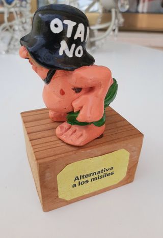 Soldado de Cerámica Otan No