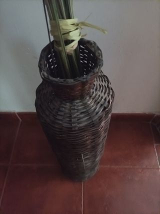 Cesto jarrón mimbre