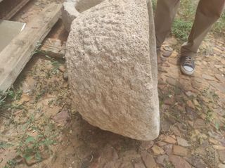 Pila de  agua  antigua de piedra  56*25cm