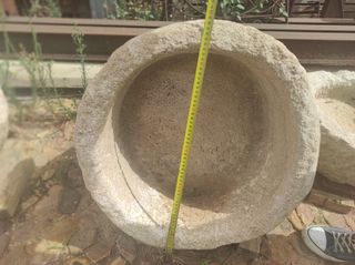 Pila de  agua  antigua de piedra  56*25cm
