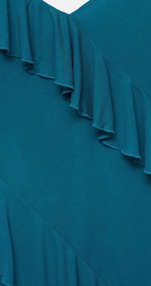 Vestido sin estrenar con volantes con etiqueta